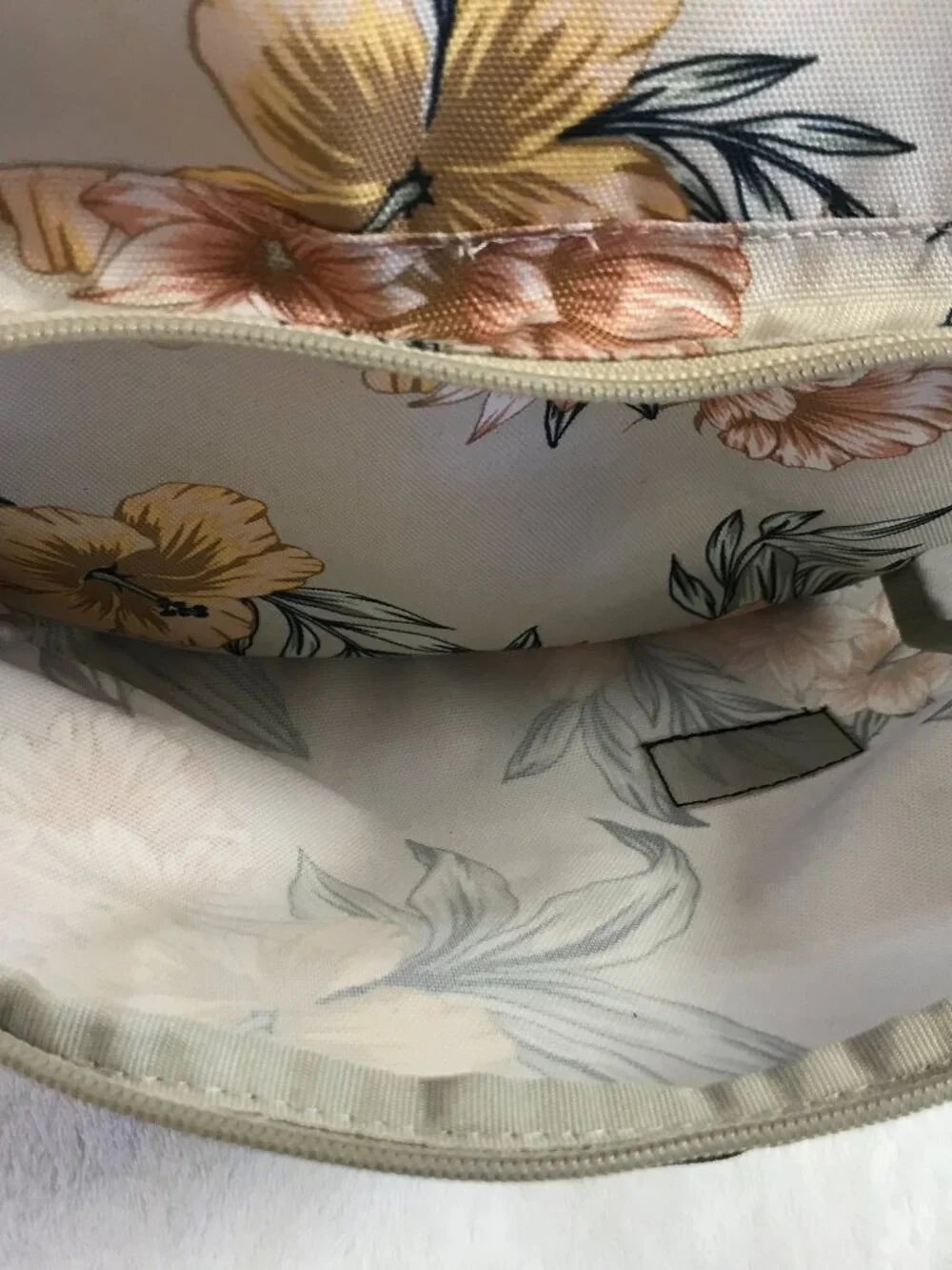 Roxy Floral Print Small Backpack Light Gray